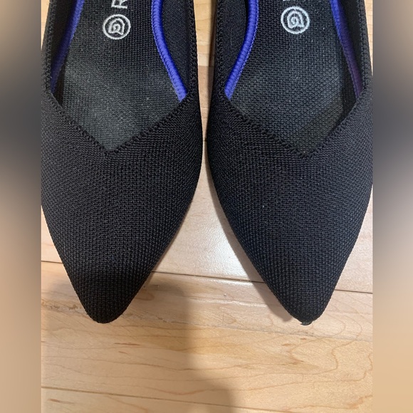 Black pointed Rothy’s - The Point. - Picture 3 of 4